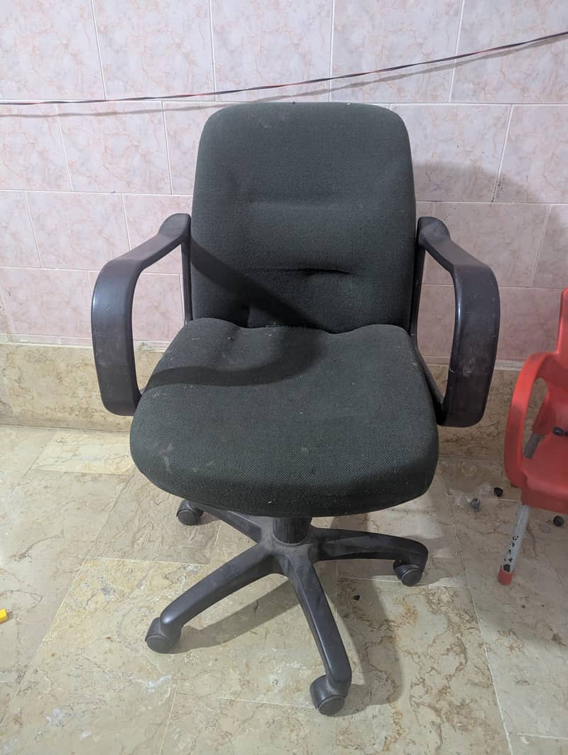 table chair 0
