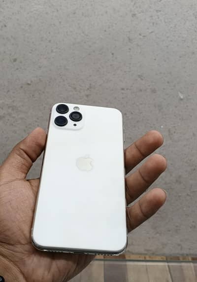 iphone X converted glass iphone 11pro max , PTA Approved , 85% Battery