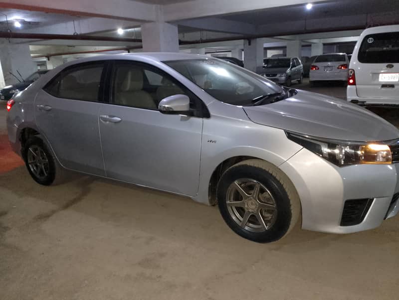 Toyota corolla gli 2017 2