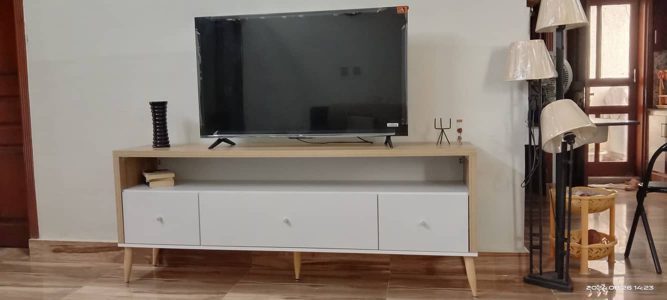 Led rack 9