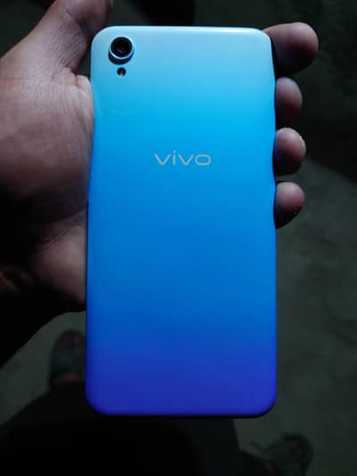Vivo Y1s 10/10 all ok 2/32. Khula hua nhe hai.