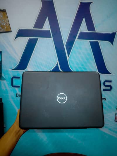 Dell Latitude 3300 7th Gen
