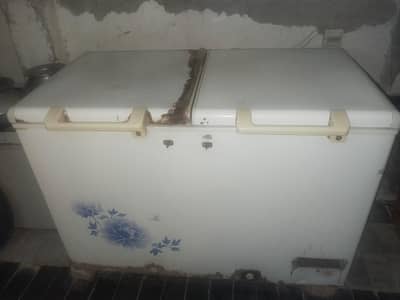 Freezer for Sale in Good Working Condition