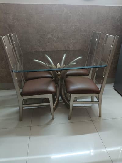 dining table for sale