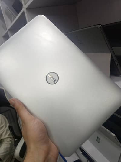 Dell XPS 13 i5 4th Gen | 8GB RAM | 128GB SSS TOUCH SCREEN