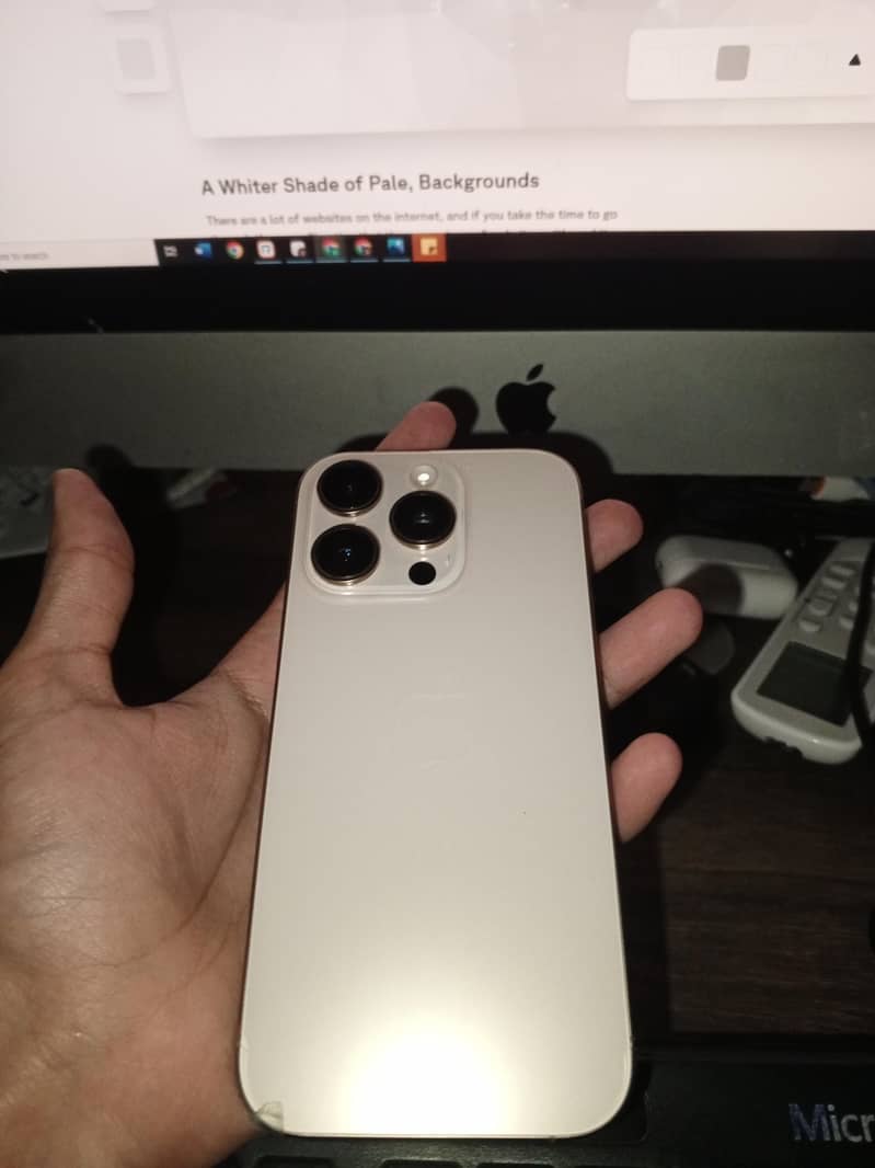 iphone 16 pro 0