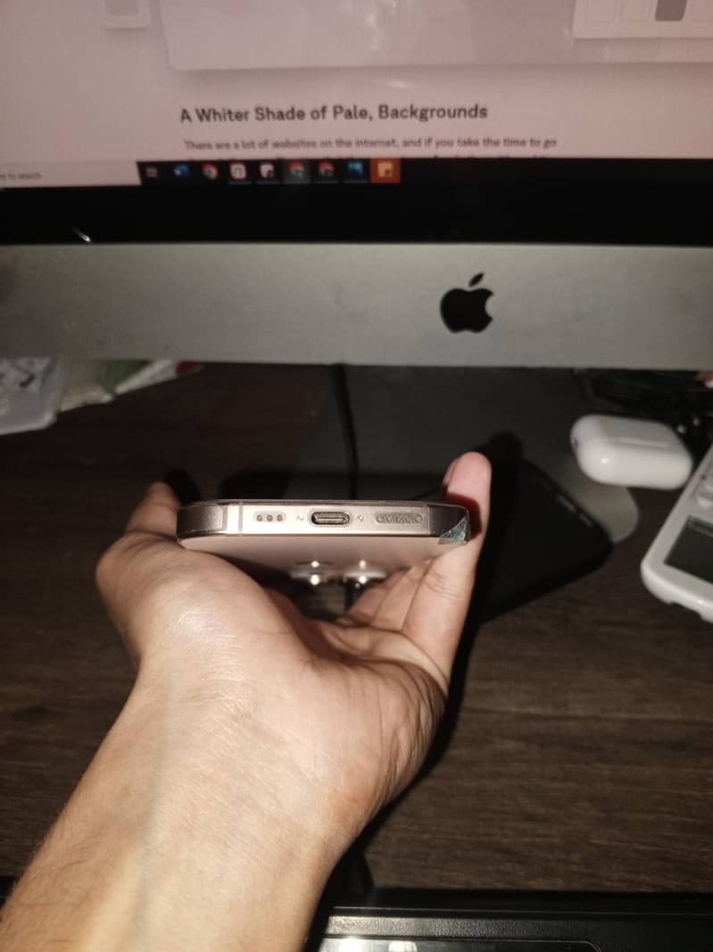 iphone 16 pro 2