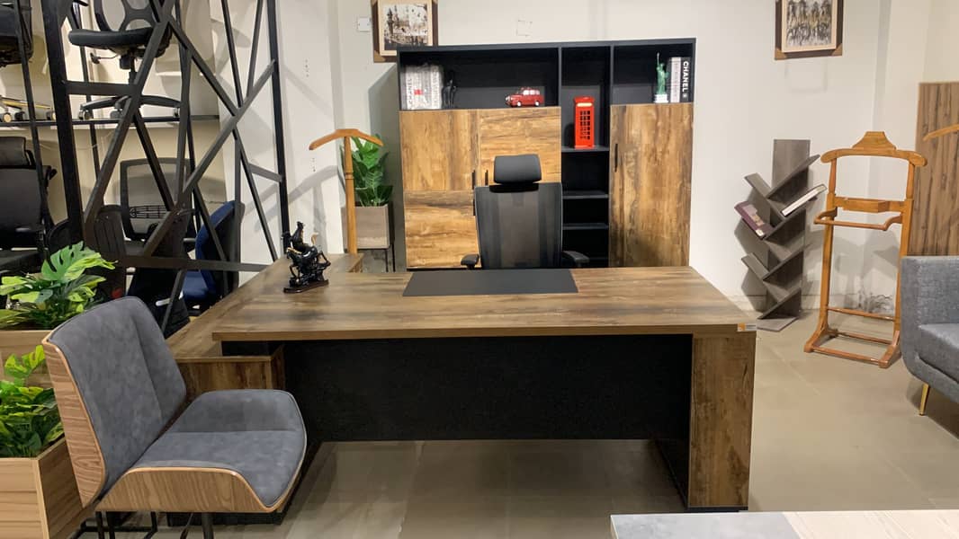 Executive table/ office table 5