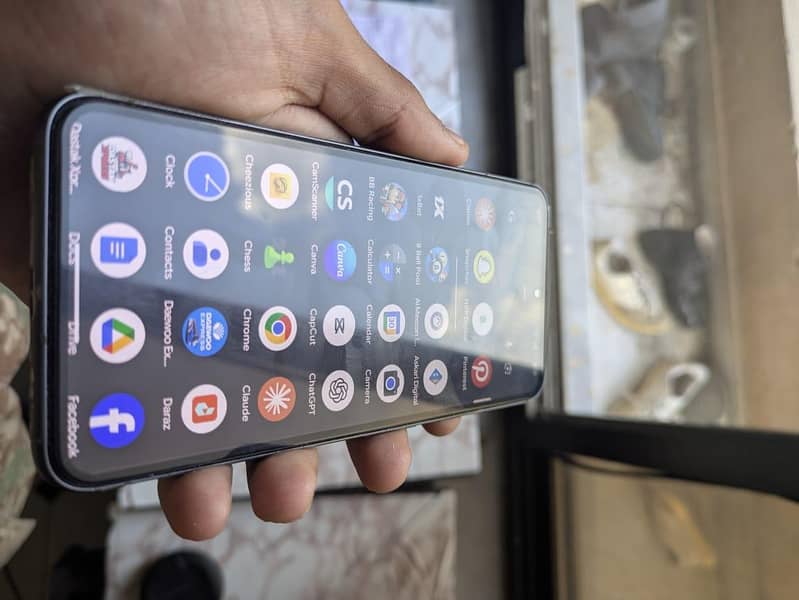 Google pixel 8 2