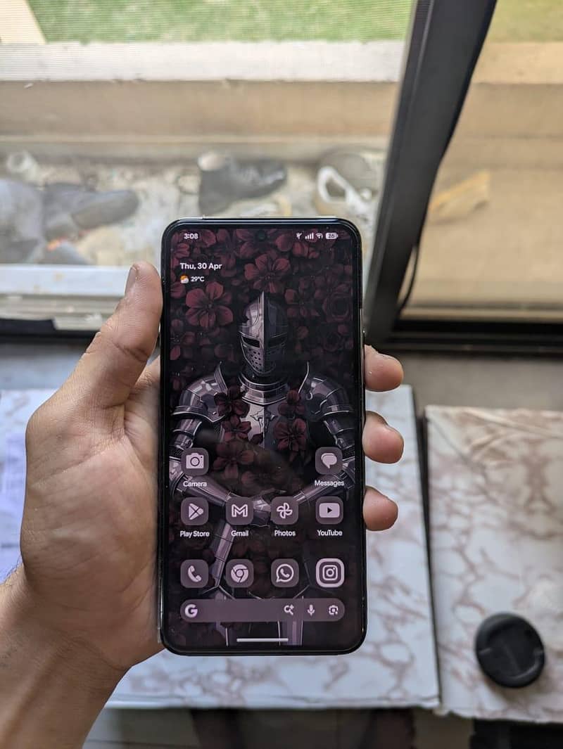Google pixel 8 5