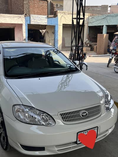 Corolla SE Saloon