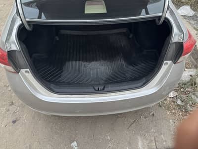 Toyota yarsi 1.3 auto