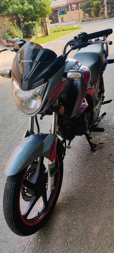 Honda CB150F