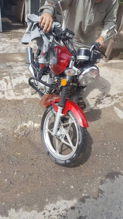 Suzuki Gs-150 cc bike