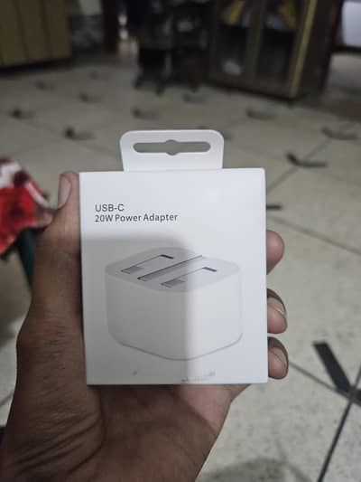 20W Power Adapter USB -C