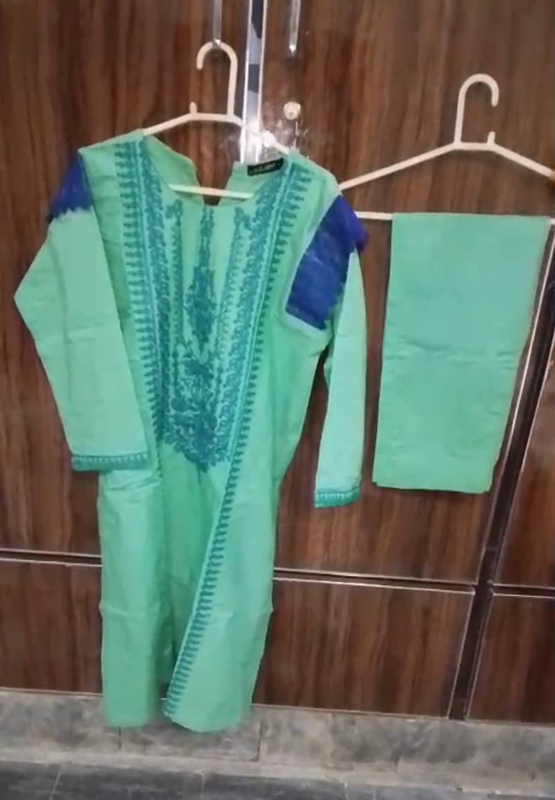 Embroided 3pc 1