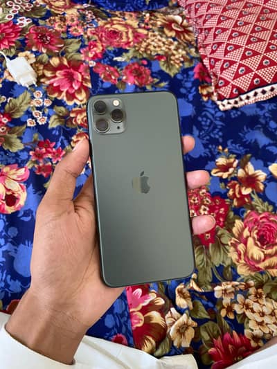 iphone 11promax Factory unlock 90% battery