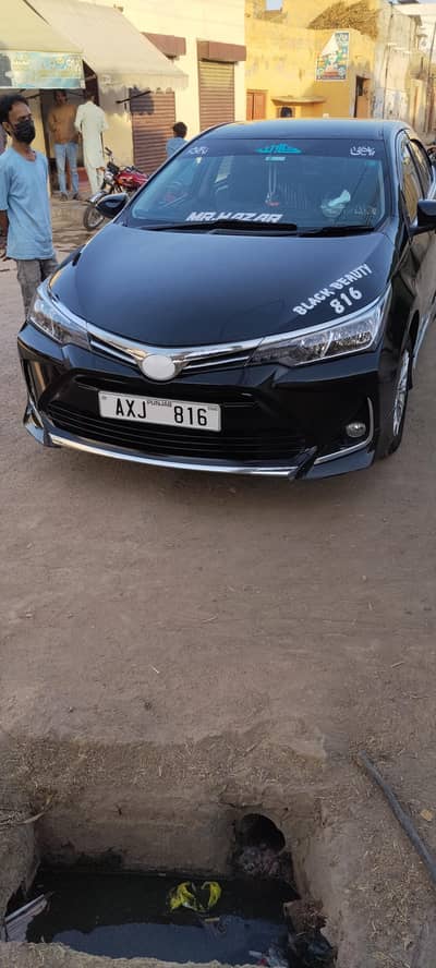 Toyota Corolla gli 2015 model