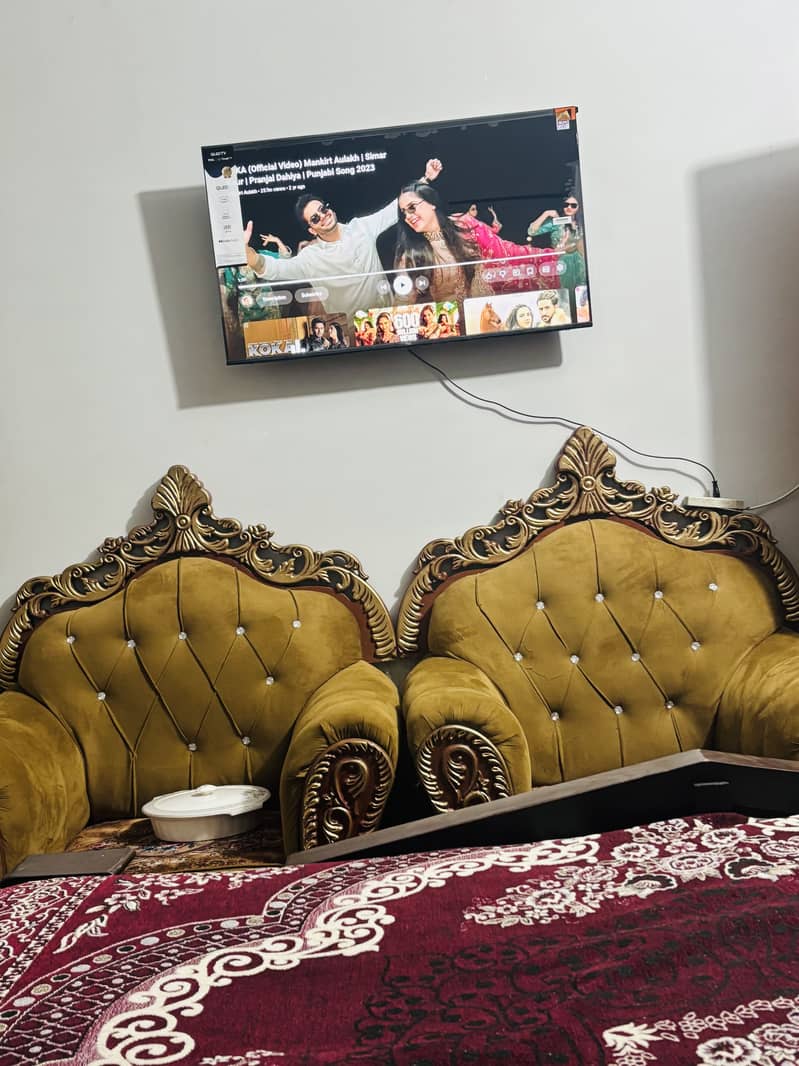 Sofa set 0