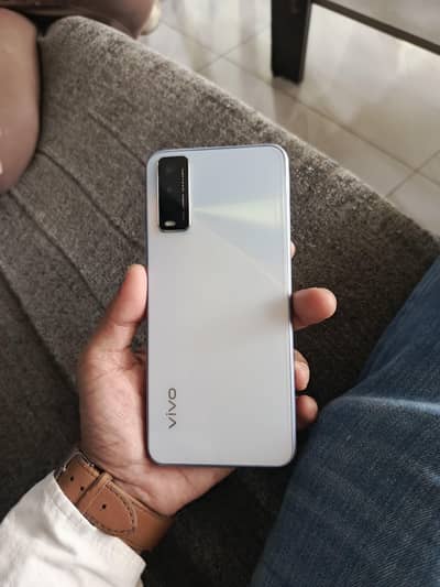 vivo y20