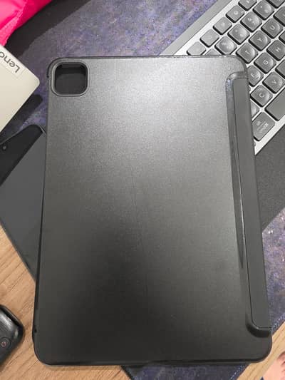 iPad 11” JETech Cover/Case – Black