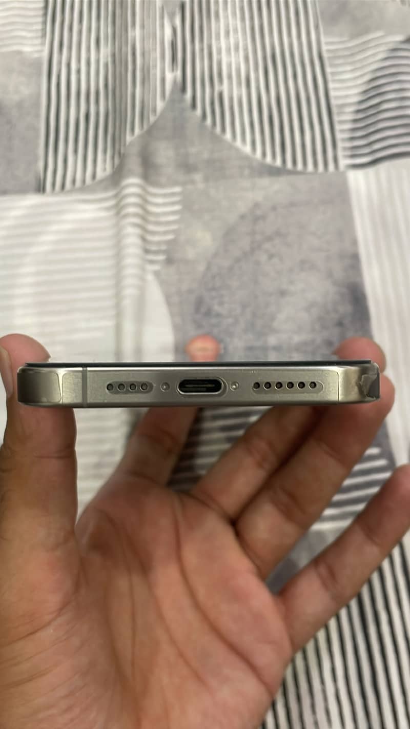 natural titanium 1