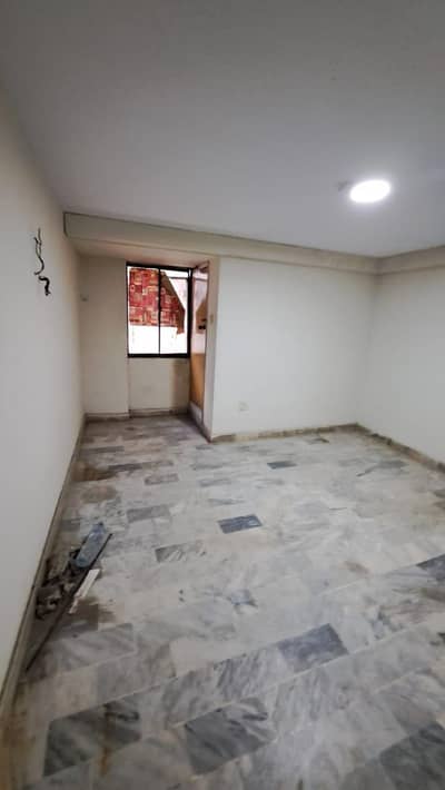 dha phase 7 Khayaban-e-Jami DHA 723 feet mazanine floor