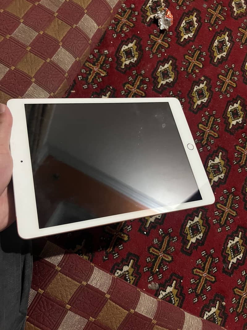 Ipad 8th generation sim varient 3