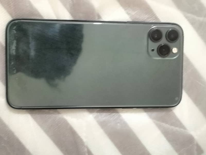 iPhone 11 Pro Max 1