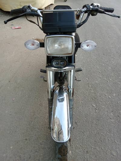 urgent sale Honda CG 125 14 model. . 0319.28857. 16. .