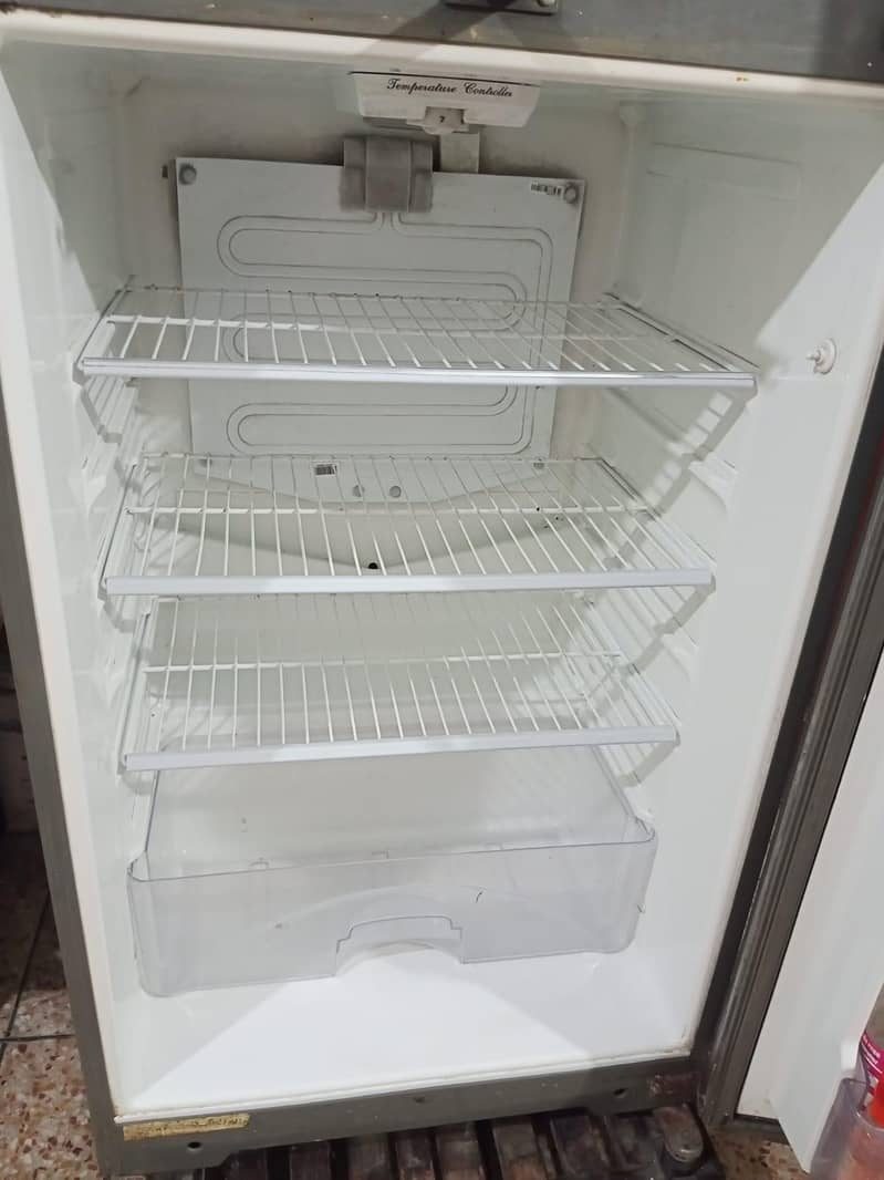 Dawlance Fridge 4