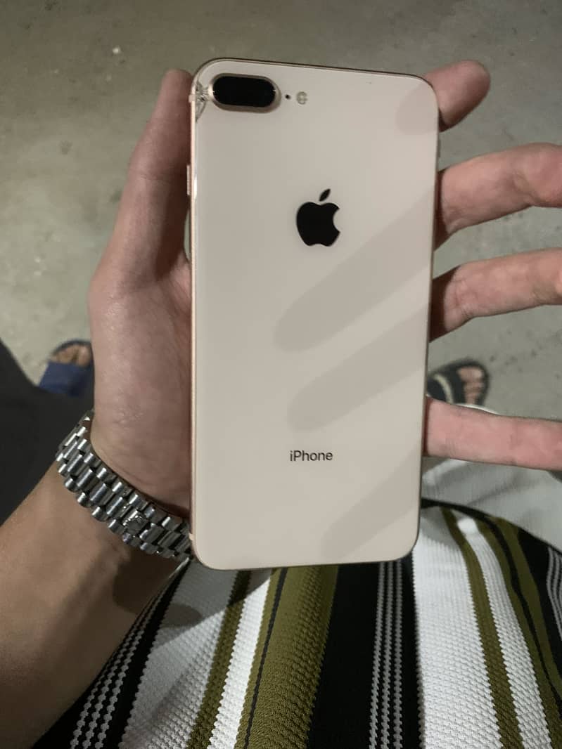 IPHONE 8 PLUS 0