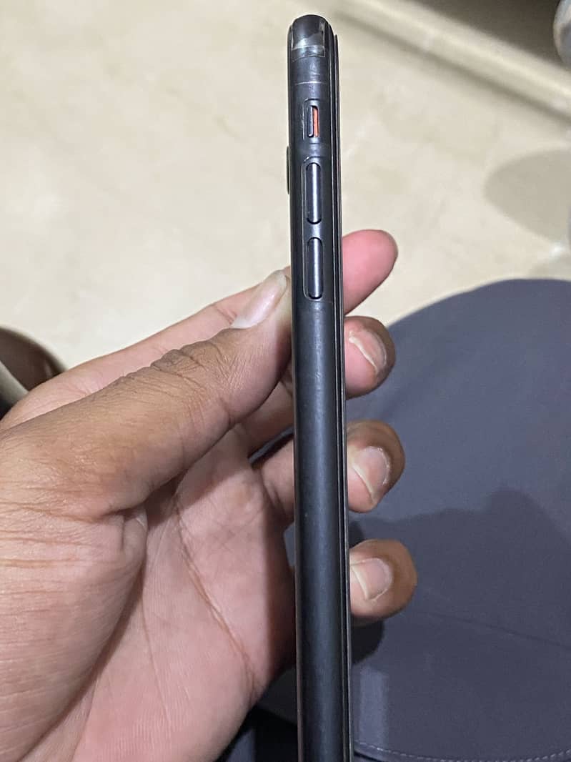 Iphone XR 5