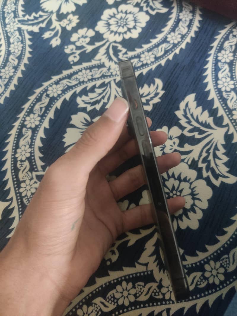 iphone 13 pro 0