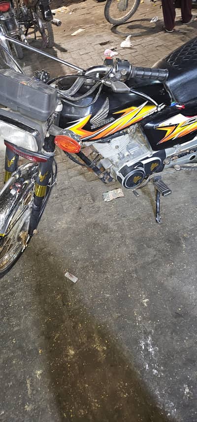 HONDA CG 125