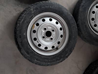 Suzuki Wagon R Genuine Rims and tyres 13