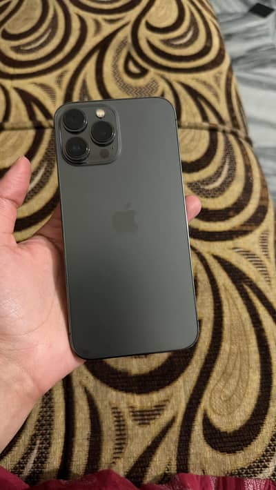 iPhone 13 pro max service battery