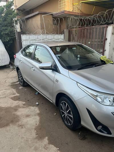 Toyota Yaris Ativ X 1.5 Cvt