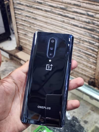 one plus 8 8/128