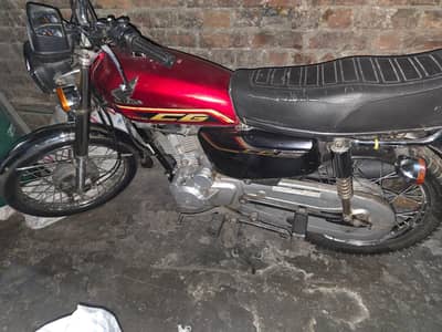 125 self start good condition