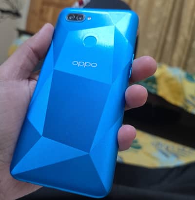 OPPO A12