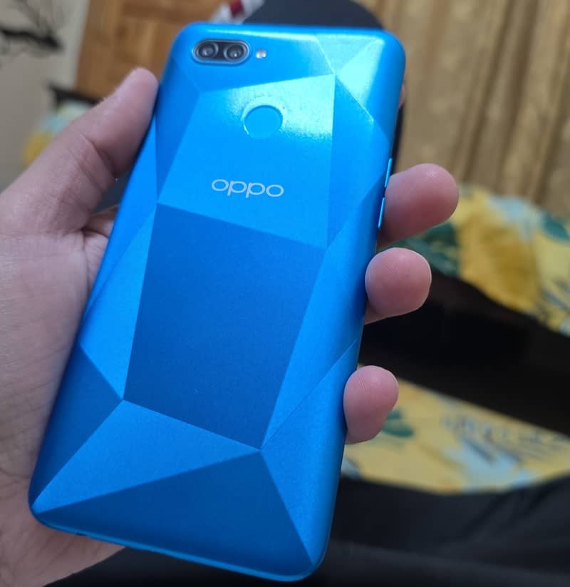 OPPO A12 0