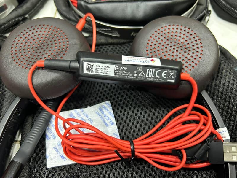 Poly Blackwire 5220 Wired Headset - 4