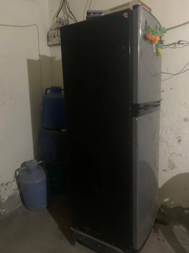 refrigerator 4