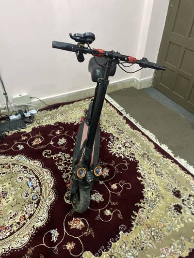 Electric scooter for kids