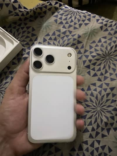 Iphone xr Into 17 pro Dual sim PTA approved