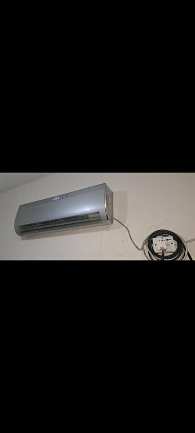 Gree AC efficient and refreshing in just 65000rs