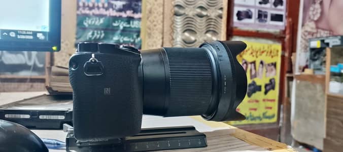Camera sony 6400 with 16mm lens