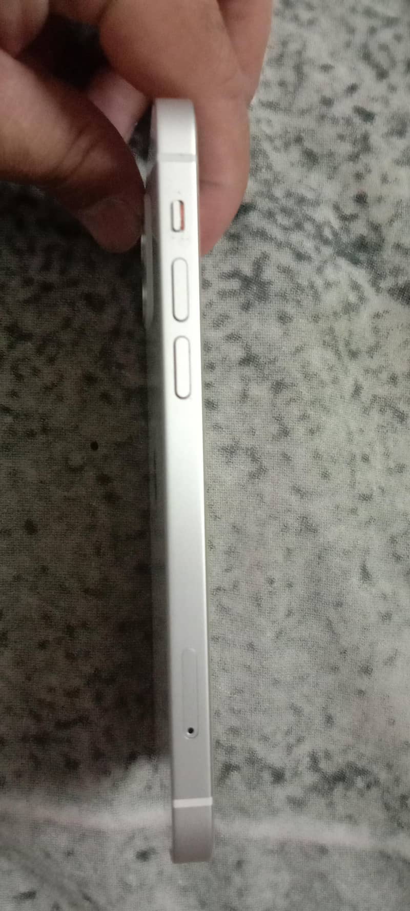 iphone 12 4