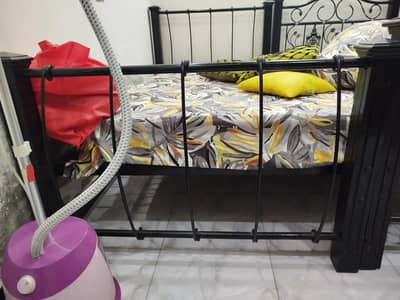 2 Iron Single bed for sale without mattress